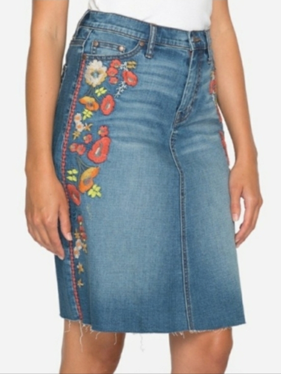 Johnny Was Dresses & Skirts - Johnny Was Jwla indigo embroidered denim jean skirt boho chic design Size 30